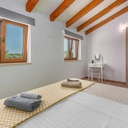 Sole Mio Villa Bale