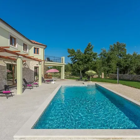 Sole Mio Villa